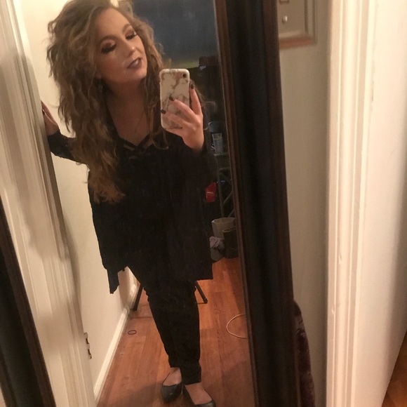 Meet your Posher, Taylor - Picture 2 of 11